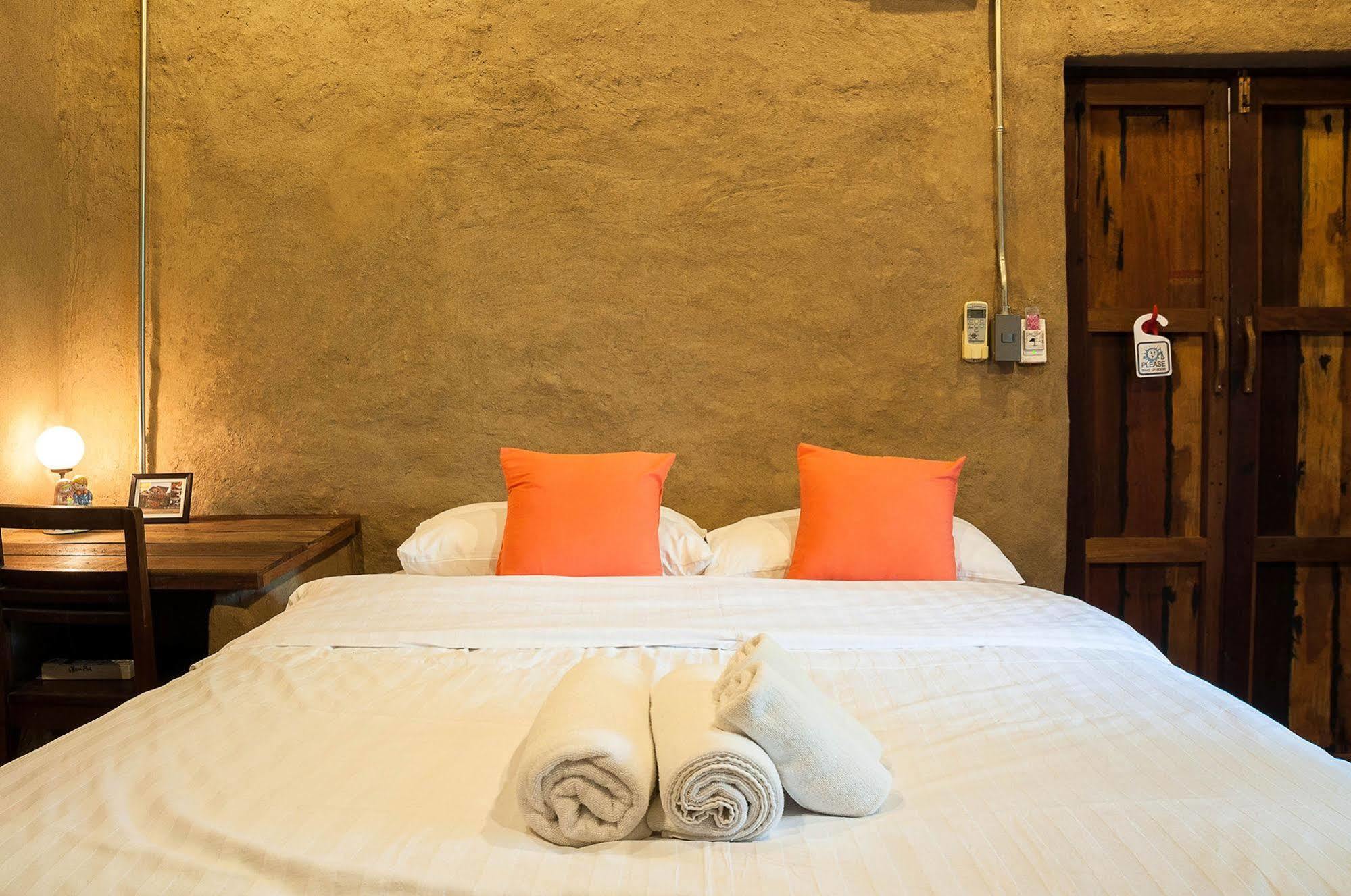 צ'יאנג מאי Hueandin Klinmai Boutique Hotel מראה חיצוני תמונה